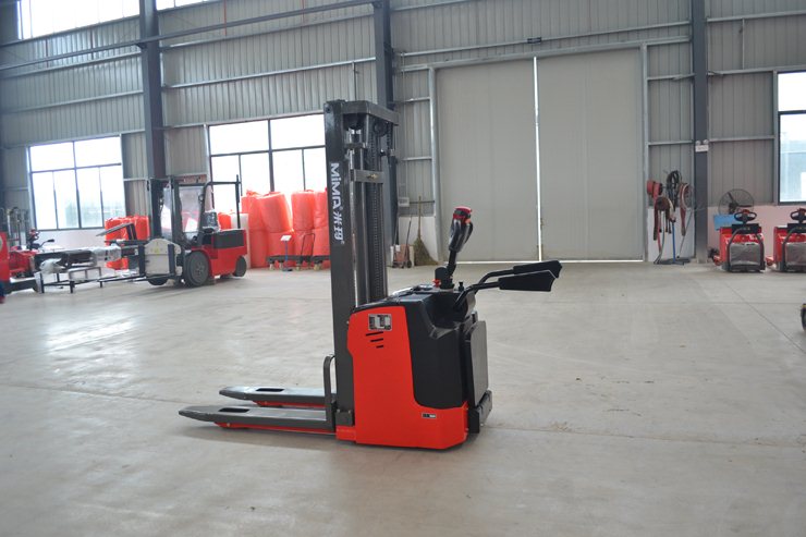 湖南榮洲機(jī)械設(shè)備有限公司,移動(dòng)式升降平臺(tái)價(jià)格,湖南升降貨梯,塑料托盤(pán)批發(fā),固定式升降平臺(tái),曲臂式升降平臺(tái),汽車尾板,全電動(dòng)叉車 湖南榮洲機(jī)械設(shè)備有限公司,移動(dòng)式升降平臺(tái)價(jià)格,湖南升降貨梯,塑料托盤(pán)批發(fā),固定式升降平臺(tái),曲臂式升降平臺(tái),汽車尾板,全電動(dòng)叉車