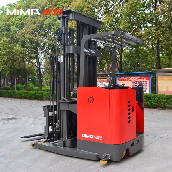 湖南榮洲機械設(shè)備有限公司,移動式升降平臺價格,湖南升降貨梯,塑料托盤批發(fā),固定式升降平臺,曲臂式升降平臺,汽車尾板,全電動叉車 湖南榮洲機械設(shè)備有限公司,移動式升降平臺價格,湖南升降貨梯,塑料托盤批發(fā),固定式升降平臺,曲臂式升降平臺,汽車尾板,全電動叉車