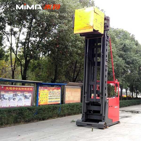 湖南榮洲機(jī)械設(shè)備有限公司,移動(dòng)式升降平臺(tái)價(jià)格,湖南升降貨梯,塑料托盤批發(fā),固定式升降平臺(tái),曲臂式升降平臺(tái),汽車尾板,全電動(dòng)叉車 湖南榮洲機(jī)械設(shè)備有限公司,移動(dòng)式升降平臺(tái)價(jià)格,湖南升降貨梯,塑料托盤批發(fā),固定式升降平臺(tái),曲臂式升降平臺(tái),汽車尾板,全電動(dòng)叉車